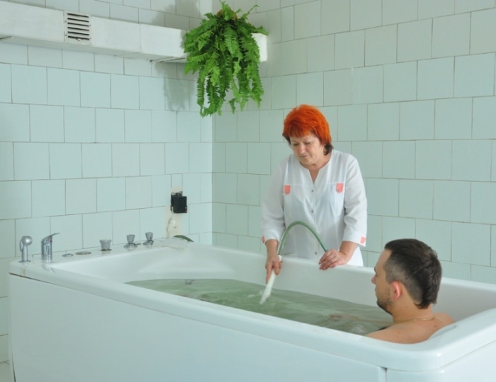 Подводный душ-массаж - Оздоровительные услуги - Санаторий «Дубрава» Железноводск